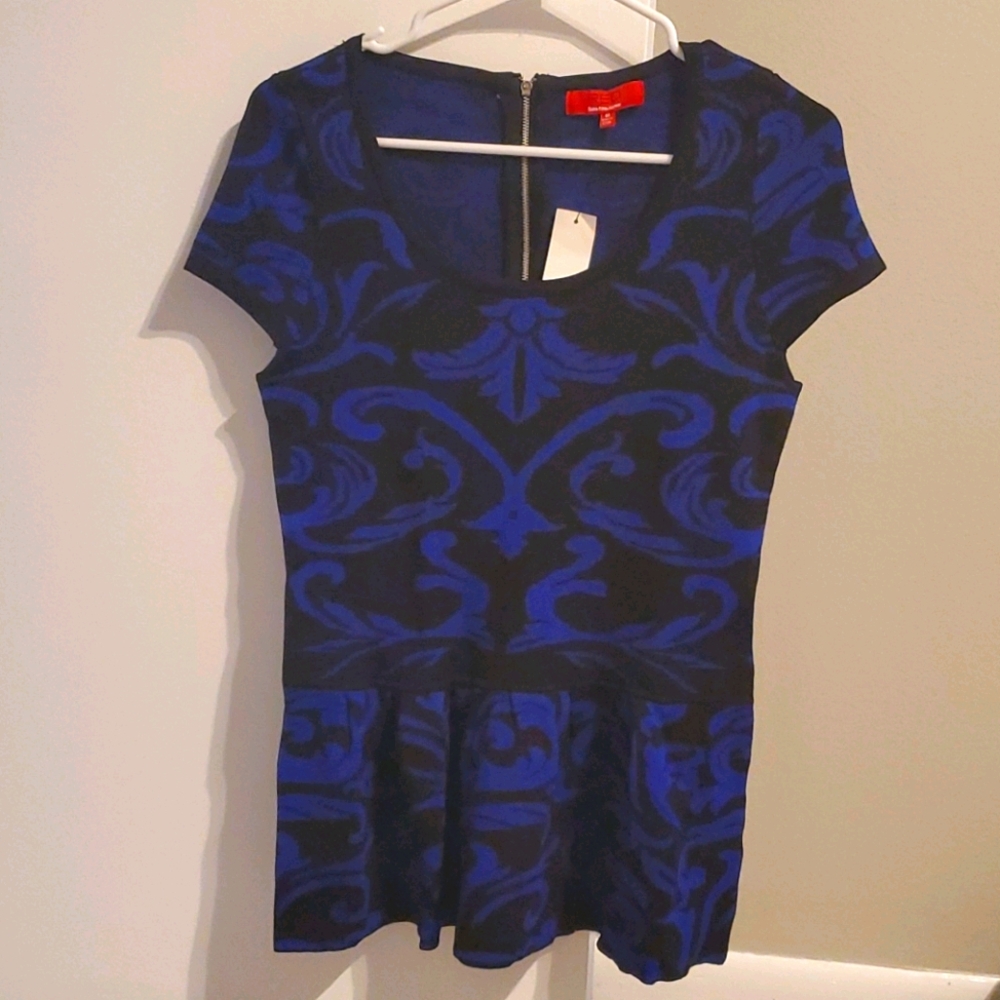 NWT Saks 5th Avenue - Peplum Top - Black & Blue